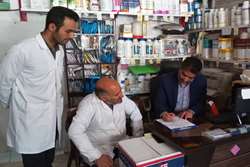 ممیزی مراکز درمانی و مایه کوبی و داروخانه های درشهرستان زاوه