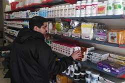 انجام بیش از 50 مورد بازدید و نظارت بر مراکز درمانی و خدماتی دامپزشکی 