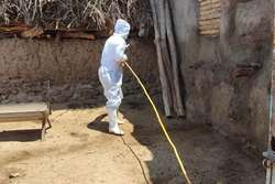 برگزاری کلاس آموزشی و اجرای عملیات سم‌پاشی در روستای بازقند سبزوار جهت پیشگیری از تب کریمه کنگو