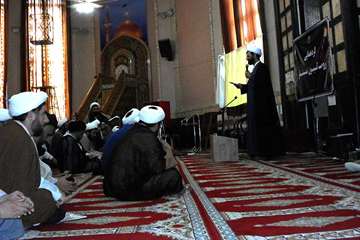 سخنرانی مسئول دفتر نمایندگی ولی فقیه در اداره کل دامپزشکی خراسان رضوی در جمع امامان جماعت در خصوص تش