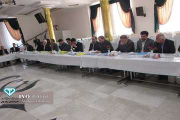 جلسه مسئولین شبکه های استان در شهرستان گناباد با حضور مدیرکل دامپزشکی و رئیس سازمان دامپزشکی کشور