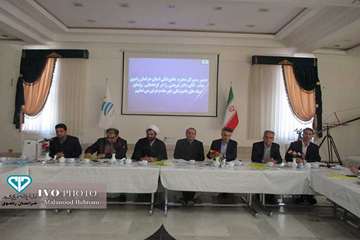 جلسه مسئولین شبکه های استان در شهرستان گناباد با حضور مدیرکل دامپزشکی و رئیس سازمان دامپزشکی کشور