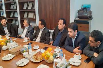 دیدار مدیر کل دامپزشکی استان خراسان رضوی با تشکل ها و صنوف مرتبط همزمان با دهه مبارک فجر