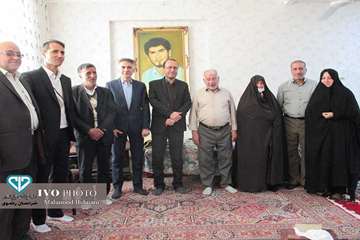 بازدید مدیرکل دامپزشکی خراسان رضوی و رئیس سازمان دامپزشکی کشور از همکار بازنشسته در شهرستان گناباد