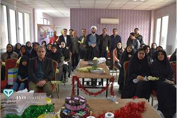 مراسم بزرگداشت مقام مادر و تجلیل از بانوان شاغل در اداره کل