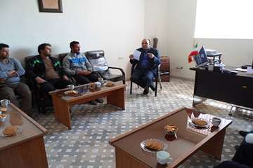 جلسه آموزشی و توجیهی متصدیان مراکز عرضه فرآورده های خام دامی ویژه نوروز 97 در خوشاب