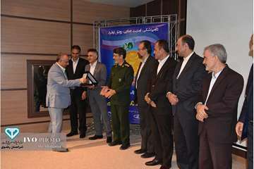 مراسم گرامیداشت روز ملی دامپزشکی و تقدیر از فعالان این عرصه