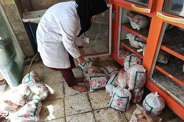 گشت مشترک نظارت های بهداشت نوروزی شبکه دامپزشکی کلات بر مراکز عرضه فرآورده های خام دامی و رستوران ها