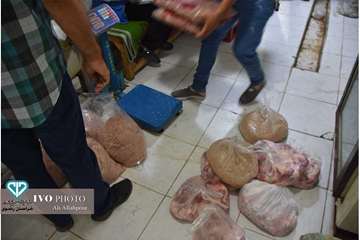 کشف و پلمپ کارگاه غیرمجاز فرآوری گوشت در مشهد  