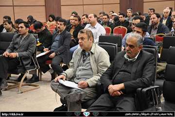 13 آذرماه در اداره کل دامپزشکی خراسان رضوی تشکیل شد؛ کلاس آموزشی اصول بهداشتی و امنیت زیستی واحدهای 