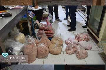 کشف و پلمپ کارگاه غیرمجاز فرآوری گوشت در مشهد  