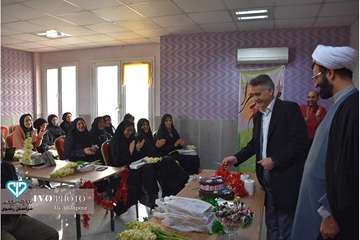 مراسم بزرگداشت مقام مادر و تجلیل از بانوان شاغل در اداره کل