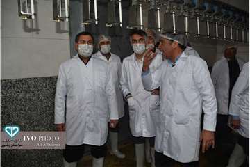 افتتاح خط 2 کشتارگاه سپیدگوشت فریمان با حضور مدیر کل و فرماندار فرمان بمناسبت دهه فجر