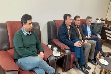 دیدار مدیر کل دامپزشکی استان خراسان رضوی با انجمن صنفی درمانگاه های دامپزشکی همزمان با دهه مبارک فجر