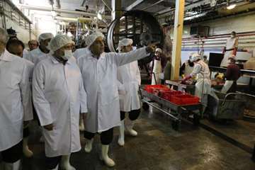 28 شهریور ماه، بازدید استاندار خراسان رضوی از موسسه ی صنعتی گوشت مشهد