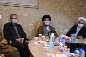 بازدید مسئول حوزه نمایندگی ولی فقیه در سازمان دامپزشکی کشور از کشتارگاه سپیدگوشت