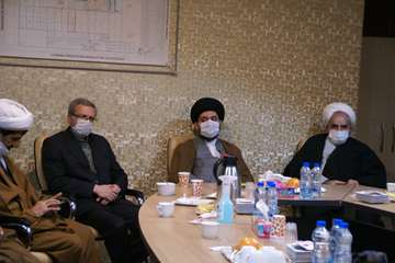 بازدید مسئول حوزه نمایندگی ولی فقیه در سازمان دامپزشکی کشور از کشتارگاه سپیدگوشت