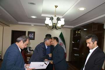 تودیع و معارفه رئیس شبکه دامپزشکی سرخس در دفتر فرمانداری این شهرستان 