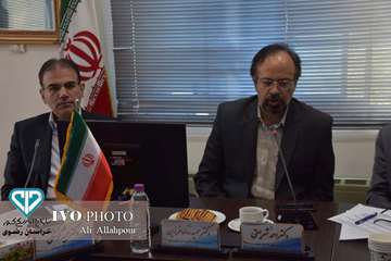 نشست خبری ستاد گرامیداشت روز ملی دامپزشکی در استان خراسان رضوی در مکان موسسه تحقیقات واکسن و سرم ساز