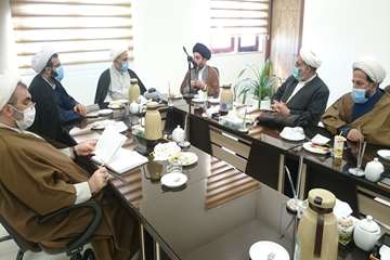 جلسه رئیس کمیسیون اصل 90 مجلس و نماینده مردم مشهد در مجلس در نشست فرهنگ سازی غذای حلال