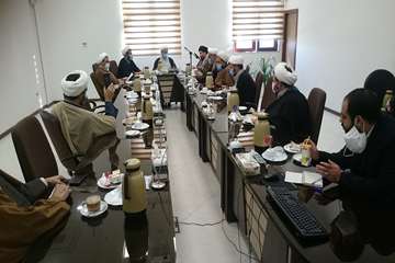 جلسه رئیس کمیسیون اصل 90 مجلس و نماینده مردم مشهد در مجلس در نشست فرهنگ سازی غذای حلال