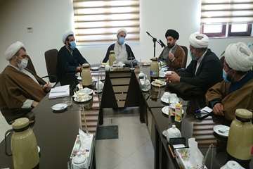 جلسه رئیس کمیسیون اصل 90 مجلس و نماینده مردم مشهد در مجلس در نشست فرهنگ سازی غذای حلال