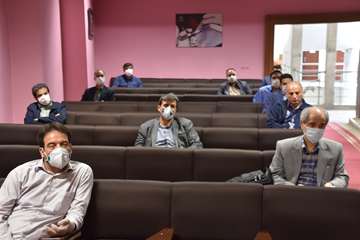 شورای هماهنگی مدیران اداره کل دامپزشکی استان خراسان رضوی با محوریت پیشگیری از کرونا و چگونگی ارائه خ