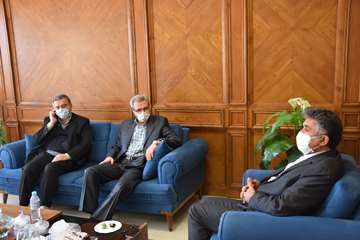 دیدار مدیرکل دفتر قرنطینه و تمنیت زیستی سازمان دامپزشکی با مدیرکل