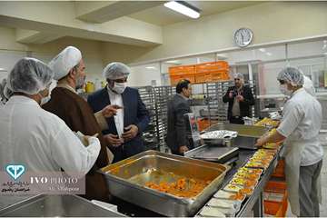 گشت مشترک مدیران دستگاههای اجرایی استان و رئیس سازمان بازرسی استاندر پایانه فرودگاه بین المللی مشهد