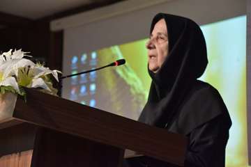 حضور مدیرکل محترم امور بانوان استانداری خراسان رضوی در مراسم تجلیل از چهره ماندگار دامپزشکی استان