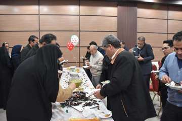 برگزاری جشنواره غذا و فینال مسابقات دارت بانوان ااره کل دامپزشکی استان به مناسبت دهه مبارک فجر