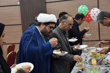 برگزاری جشنواره غذا و فینال مسابقات دارت بانوان ااره کل دامپزشکی استان به مناسبت دهه مبارک فجر