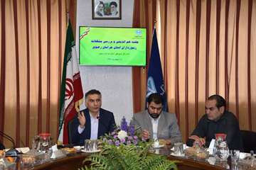 جلسه هم اندیشی و بررسی مشکلات زنبورداران استان خراسان رضوی با حضور مدیر کل دامپزشکی، نمایندگان دستگا