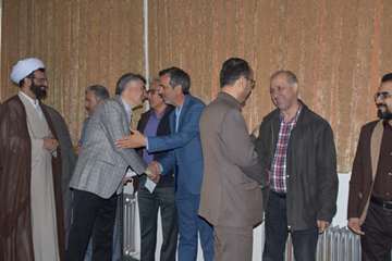 دیدار نوروزی رییس سازمان دامپزشکی کشور با همکاران استان خراسان رضوی در اولین روز کاری سال 1398