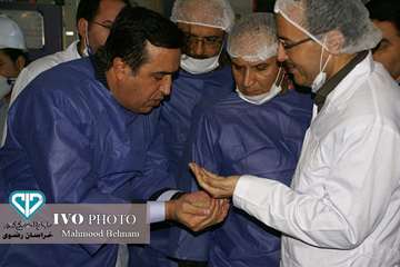 بازدید رییس سازمان دامپزشکی کشور به همراه مدیرکل دامپزشکی استان خراسان رضوی و هیئت همراه  از کارخانه