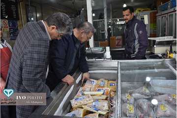  نظارت عالیه بهداشتی در روز طبیعت از فروشگاههای خیابان عبادی مشهدتوسط معاون سلامت اداره کل دامپزشکی